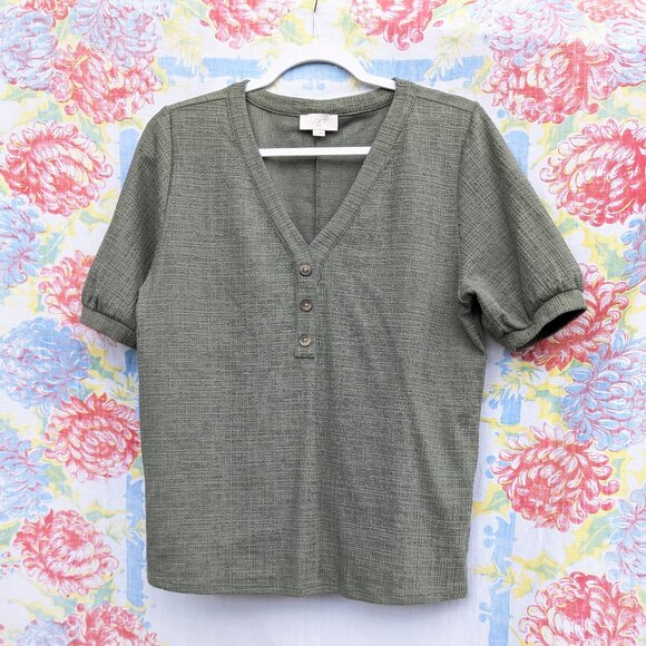 LOFT Green Light Waffle/Weave Blouse Large V-neck Short Sleeve - Picture 1 of 13
